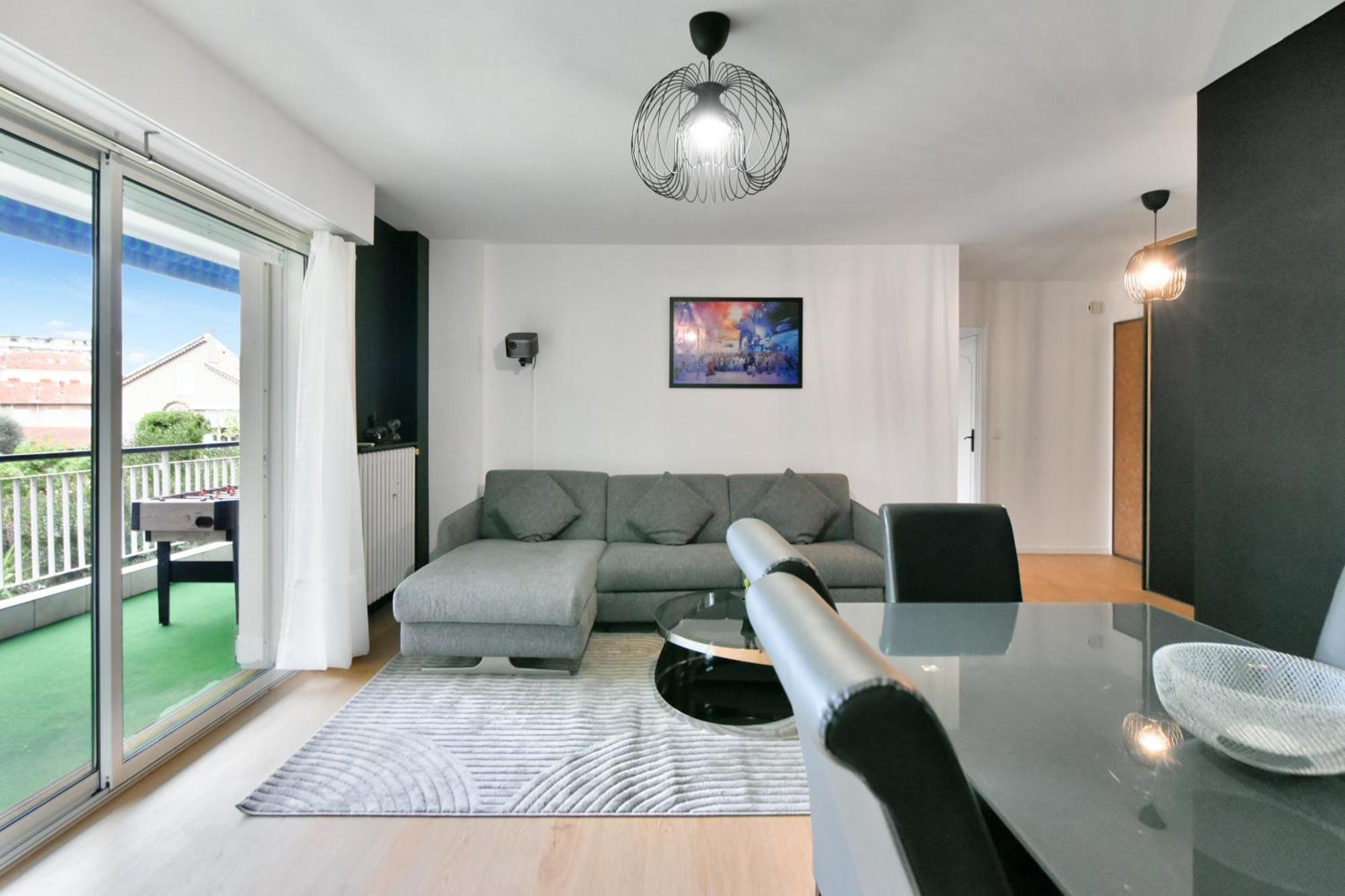 Le Sun Valley - Videoprojecteur Et Terrasse Zen Cannes Exterior photo