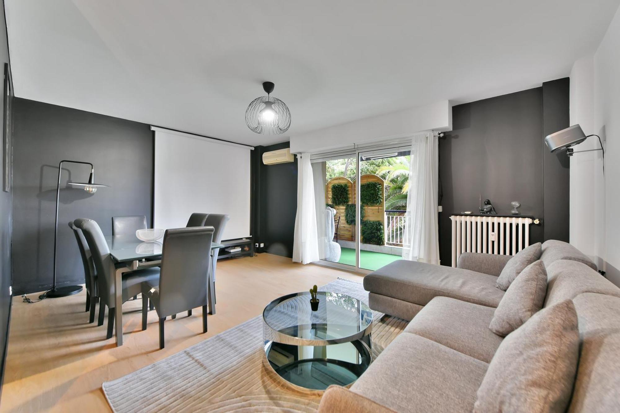 Le Sun Valley - Videoprojecteur Et Terrasse Zen Cannes Exterior photo